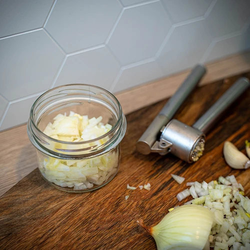 Βάζο TO 235 ml με χρωματιστό βιδωτό καπάκι fi82 - 6 τεμ. - 16