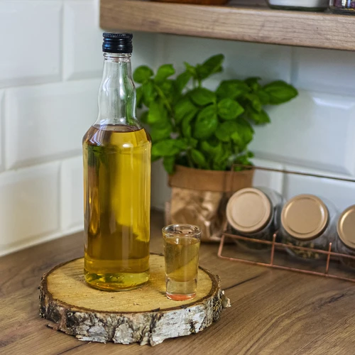 Μπουκάλι 500 ml για βότκα, με μαύρο βιδωτό καπάκι, 6 τεμ. - 6