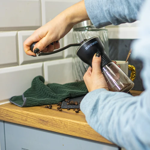 Χειροκίνητος μύλος καφέ με ρύθμιση άλεσης - 11