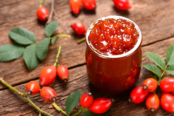 Κομφίτουρα από κυνόροδα