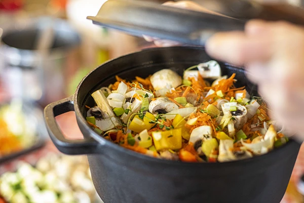 Μονοκατσαρόλικο φαγητό στο καζάνι