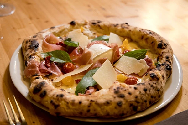 Ναπολιτάνικη πίτσα από γκριλ αερίου