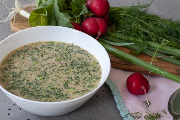 Οκρόσκα - κρύα σούπα με κβας από ψωμί