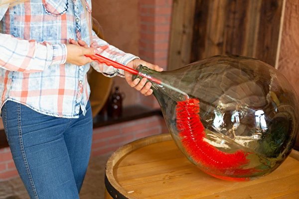 Πώς να φτιάξεις κρασί βήμα προς βήμα;