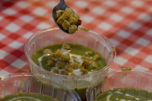 Σούπα βελουτέ με σπανάκι