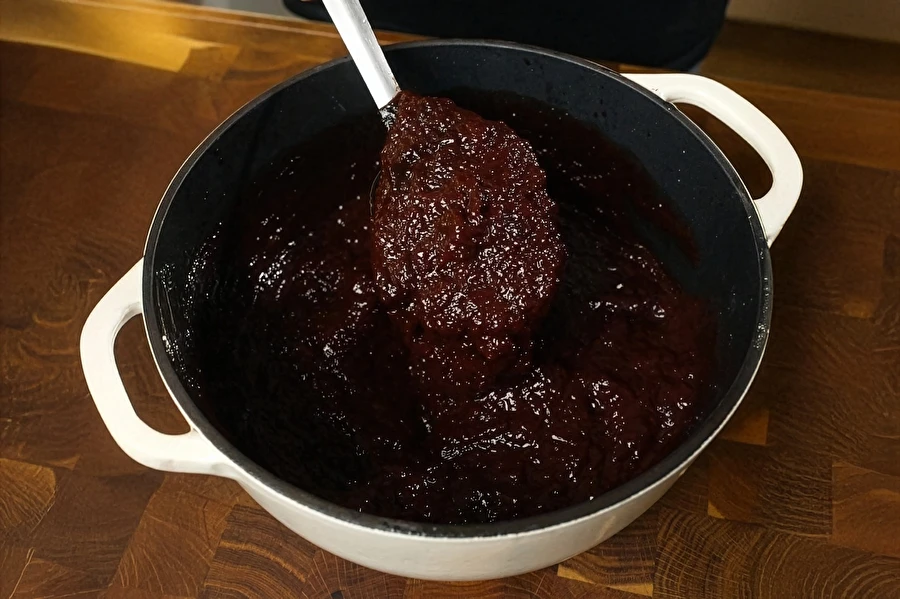 Μαρμελάδα δαμάσκηνου με σοκολάτα