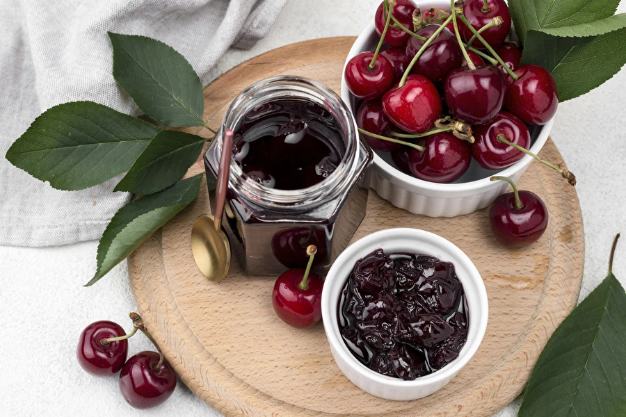 Σπιτική μαρμελάδα βύσσινο