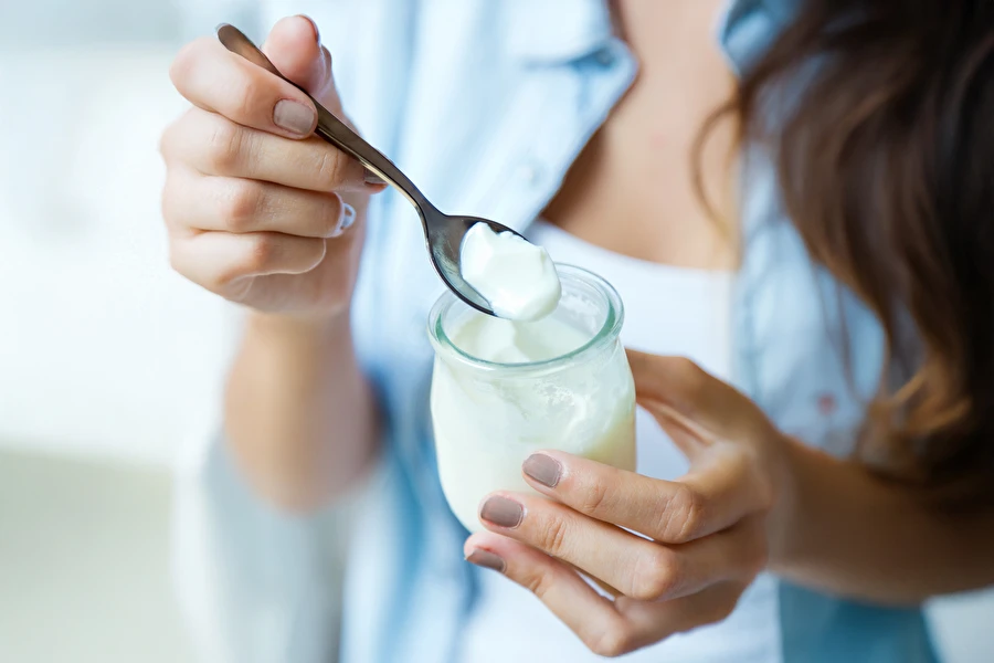 Σπιτικό φυσικό γιαούρτι