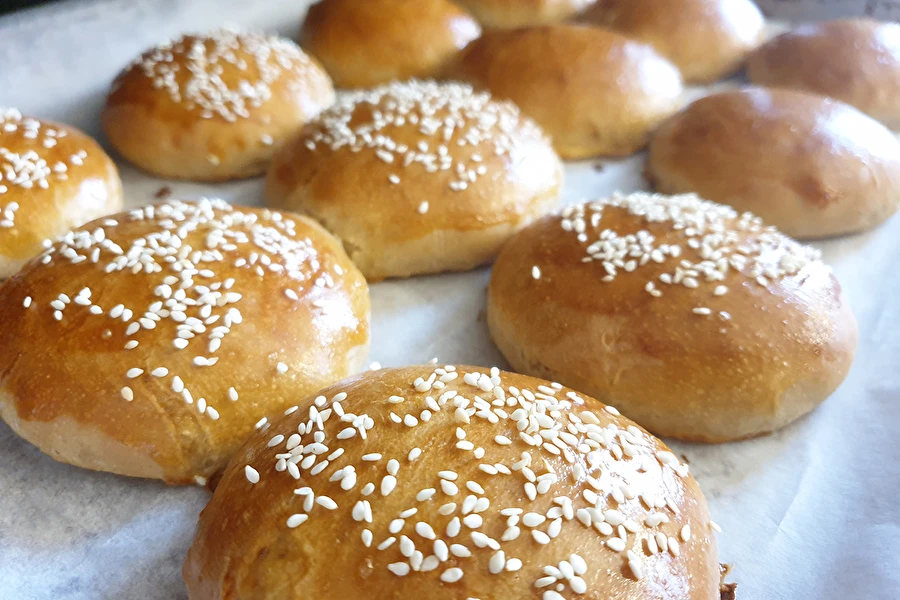 Browin Przepiśnik - Συνταγές των πελατών μας: Ψωμάκια για μπέργκερ